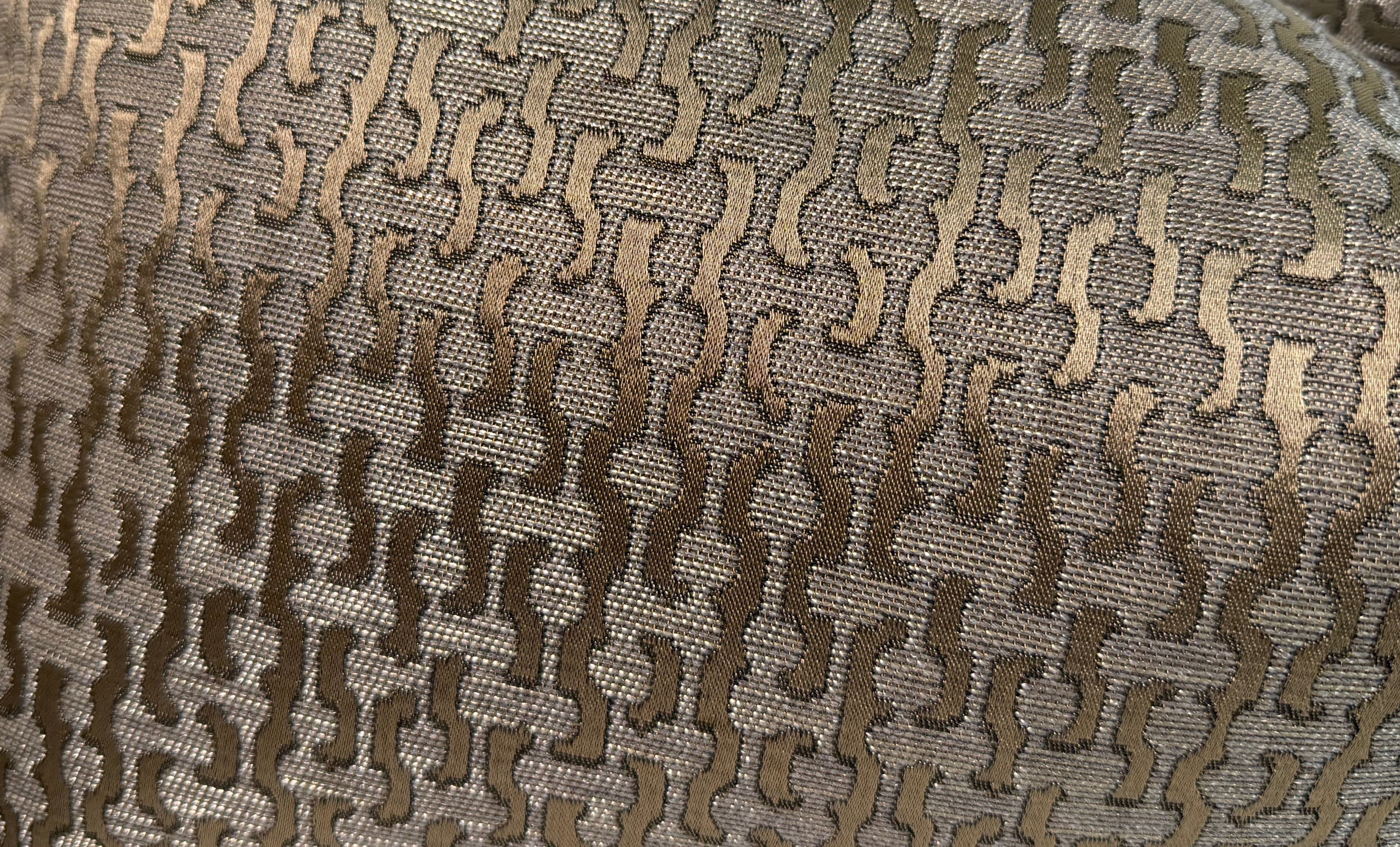 LOCKED LUMBAR