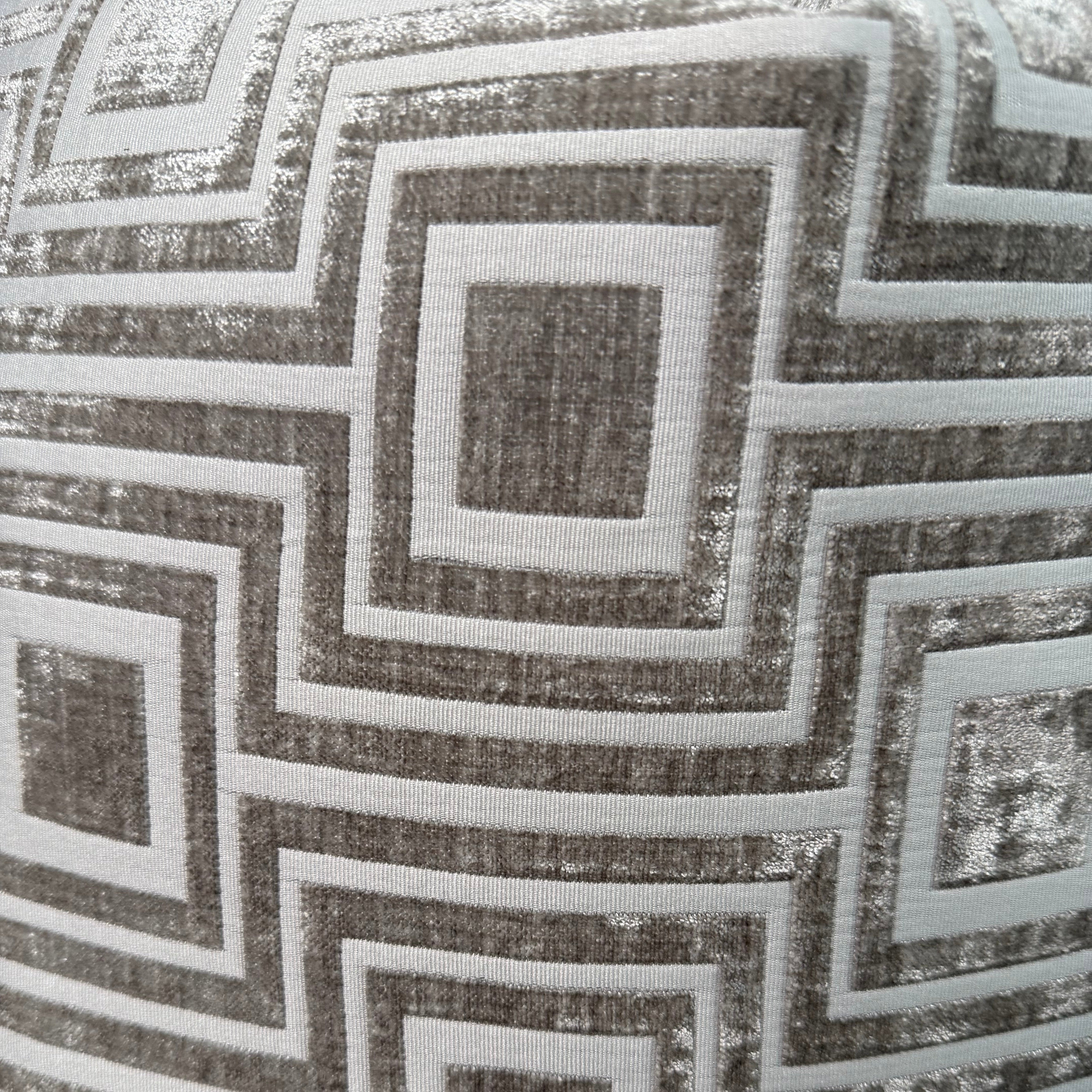 TANGLED MAZE